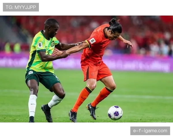 曹圭成闪耀赛场,国足新星助球队力克强敌 曹圭成闪耀赛场,国足新星助球队力克强敌