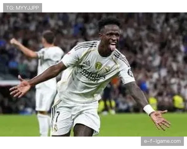 维尼修斯·托比亚斯表现稳健，皇马新右后卫前景备受期待