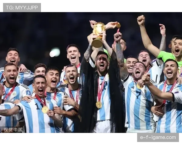 斯卡洛尼执教风格稳健务实,注重战术纪律与团队协作 斯卡洛尼执教风格稳健务实,注重战术纪律与团队协作