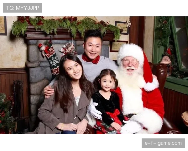 李小鹏家里那套沙发和花瓶，我还在数着月底饭钱